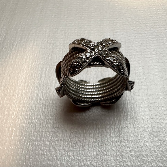 A Sterling Silver Ring with Pave CZs - Picture 6 of 8